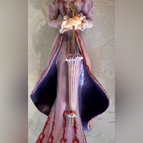 Thomas Kinkade "Tea At Three" figurine from the Portraits of Style and Grace - Picture 11 of 12